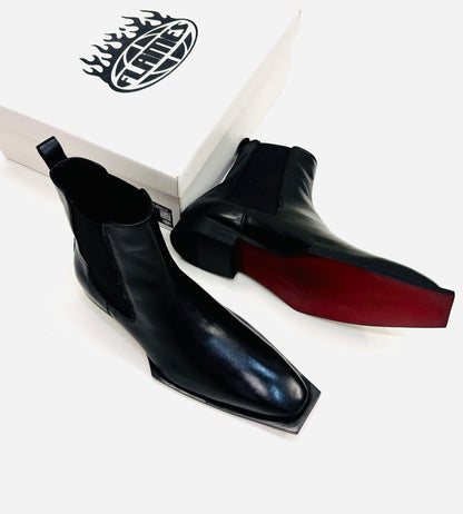 LEATHER CHELSEA BOOT